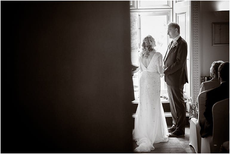 reportage wedding photography by Younger photography