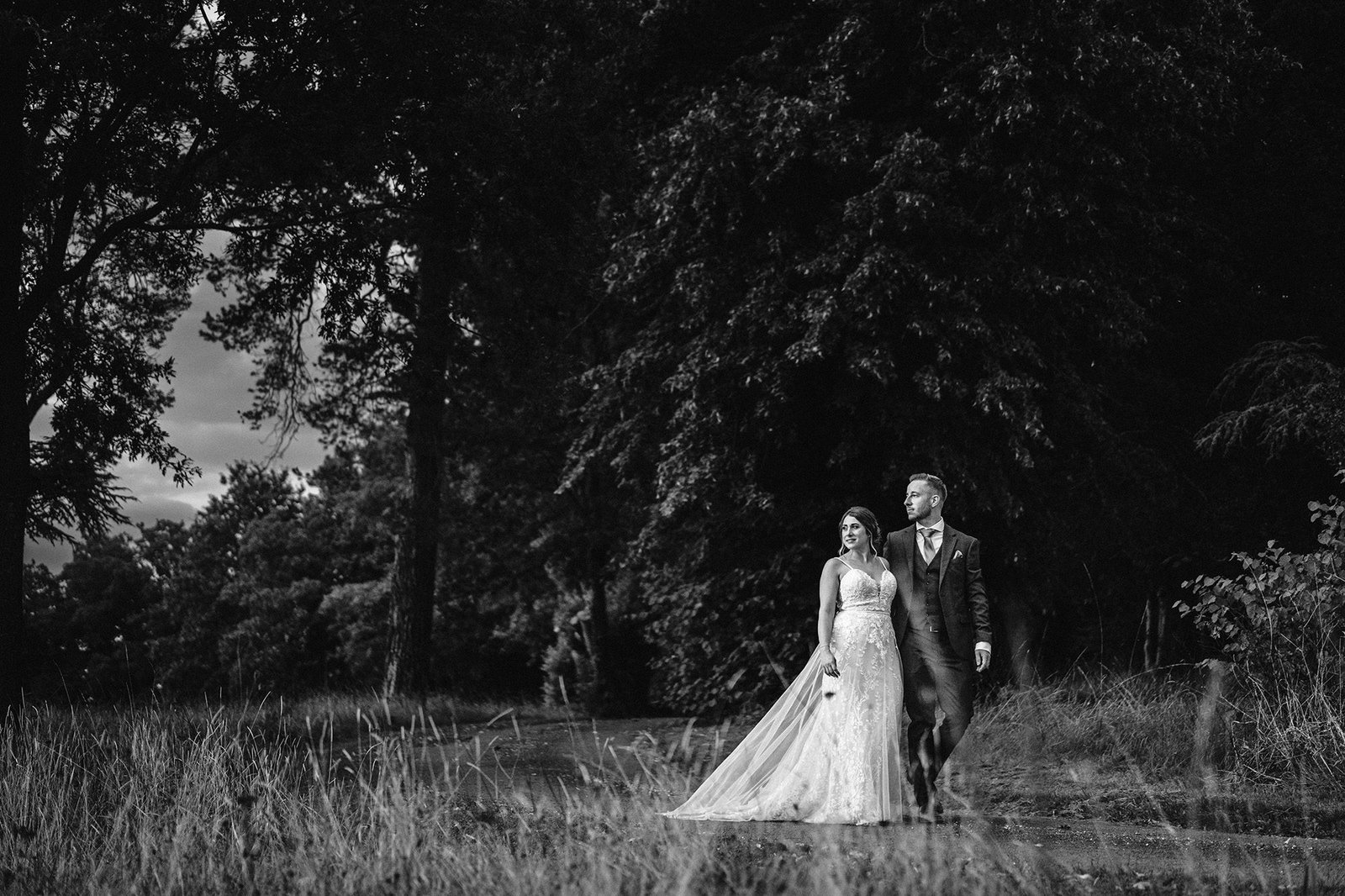 Younger photography wedding at Rockbeare ,manor