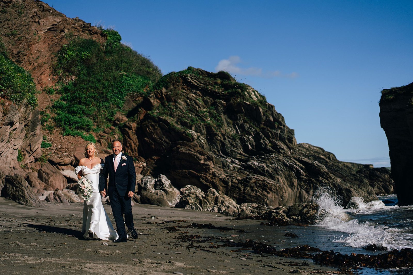 Younger photography wedding at Noss Mayo