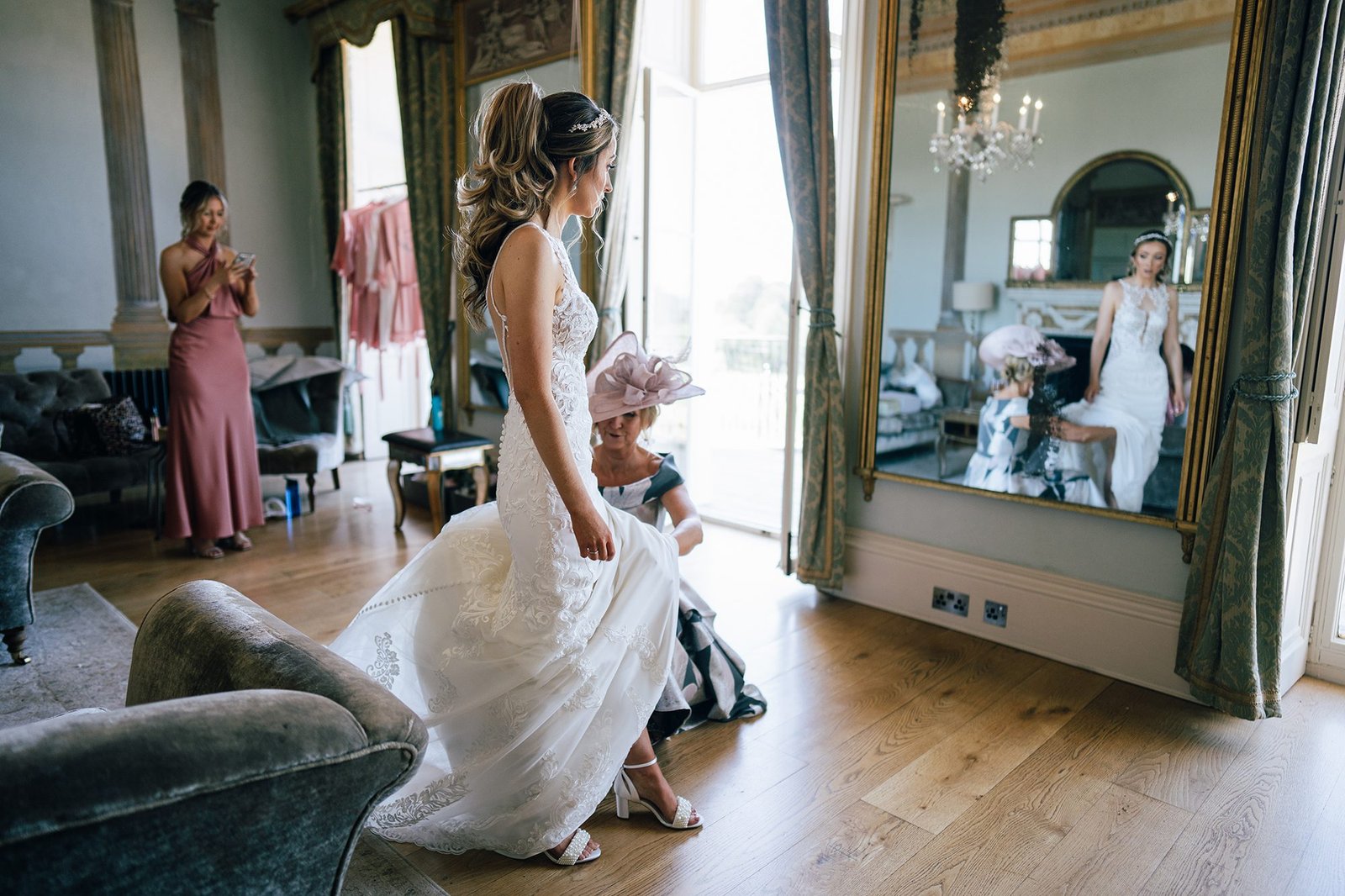 Rockbeare Manor wedding by Younger photography