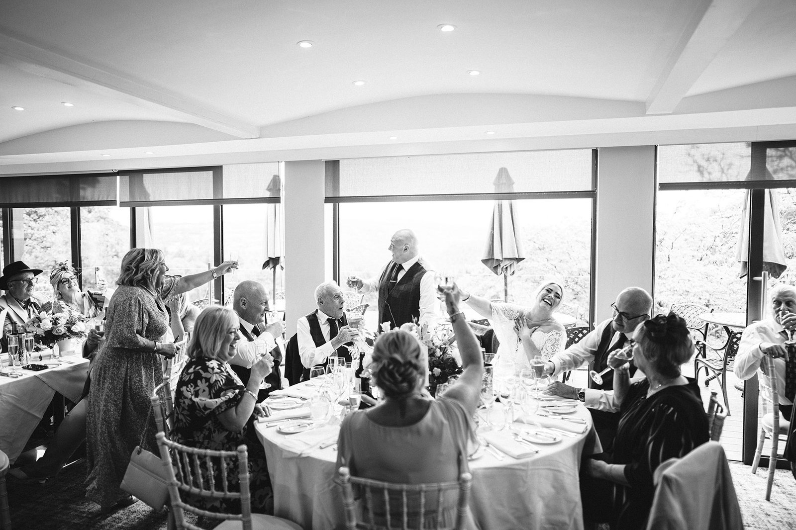 documentary wedding Younger photography